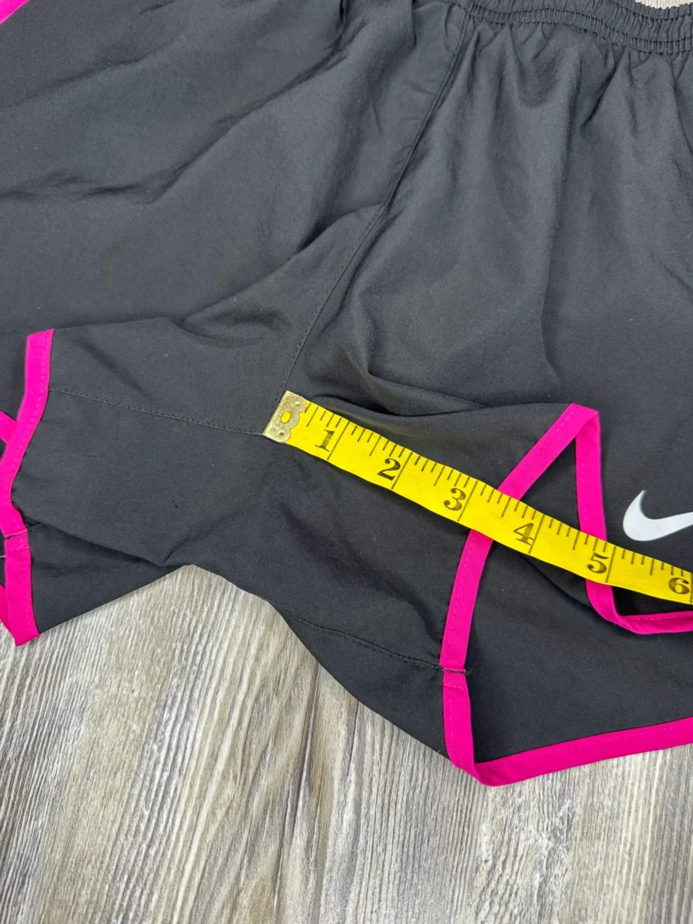 Nike Women’s Black Pink Dri FIT Lined Lightweight Workout Running Shorts Small